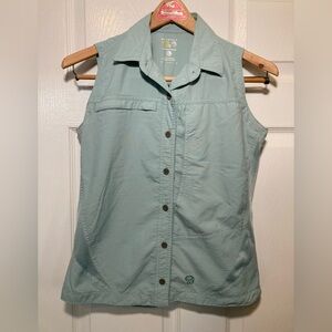 Mountain Hardwear 🟣 Size 6 Sleeveless Button Down Vented Top in Seafoam
